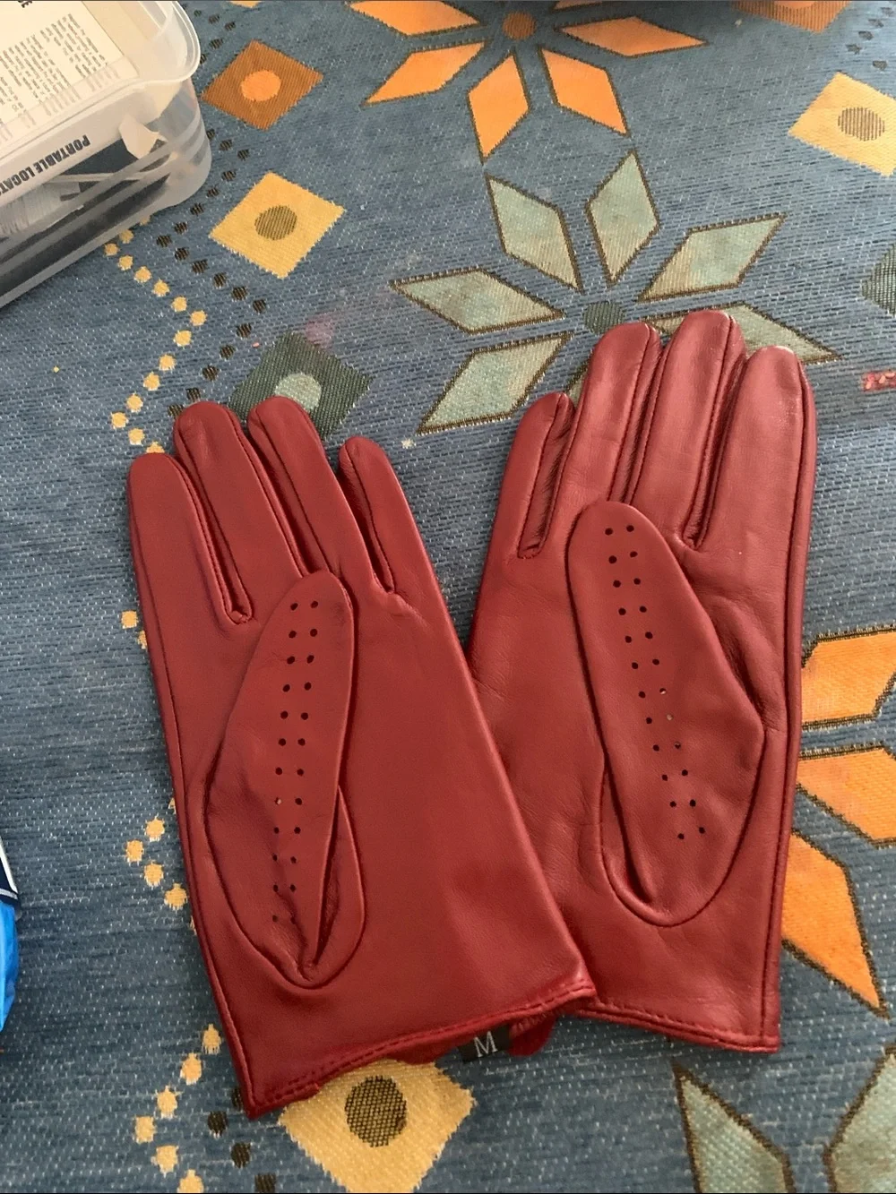 Classic Burgundy Leather Driving Gloves with Snap Closure